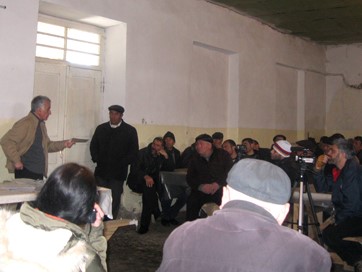 Public consultation at Yerevan Aarhus Centre.